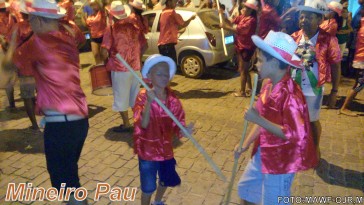 carnaval 2016 mineiro pau inf 20160208_230407 (1)